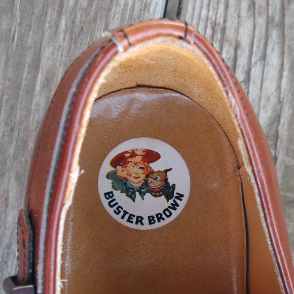 Vintage Buster Brown Boy's Leather Cognac Slide on Shoes with Buckle Size 4.5 - Picture 7 of 14